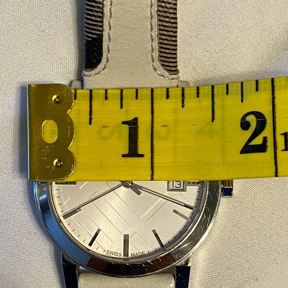 BURBERRY WHITE DIAL WATCH - Picture 6 of 8